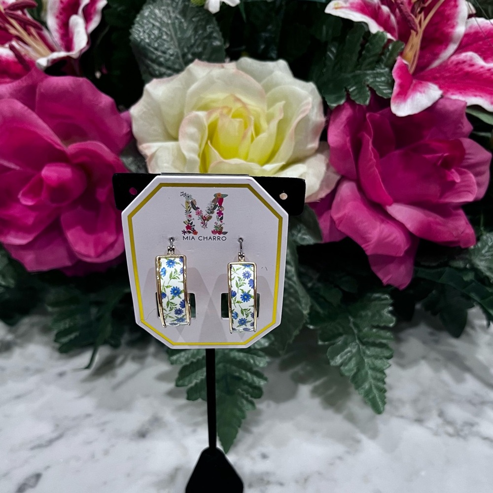 MIA CHARRO Gold Blue and White Floral Earrings.